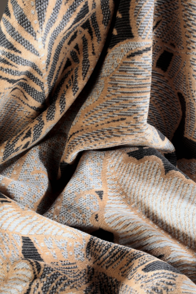 Biederlack Wohn- und Kuscheldecke 'Leavy Luxe' 150 x 200 cm Grau